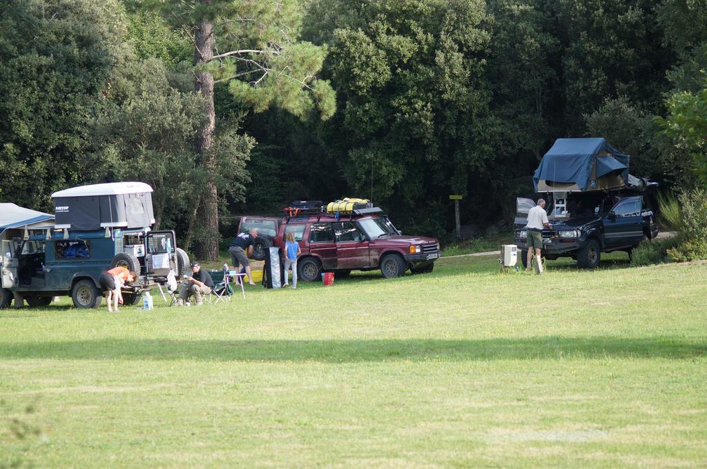 Camping Macanet De Cabrenys Ngoại thất bức ảnh