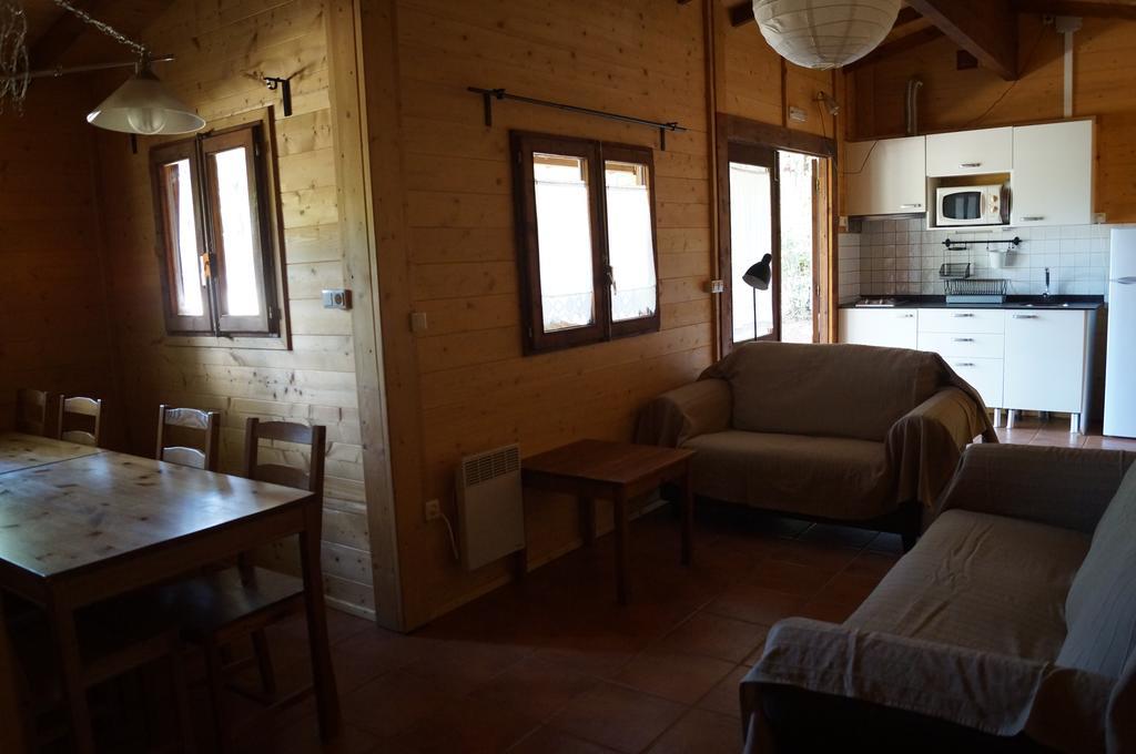 Camping Macanet De Cabrenys Ngoại thất bức ảnh